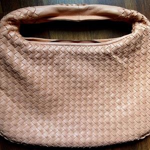 BOTTEGA VENETA HOBO PURSE!